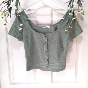 Super cute ivory green button down crop top